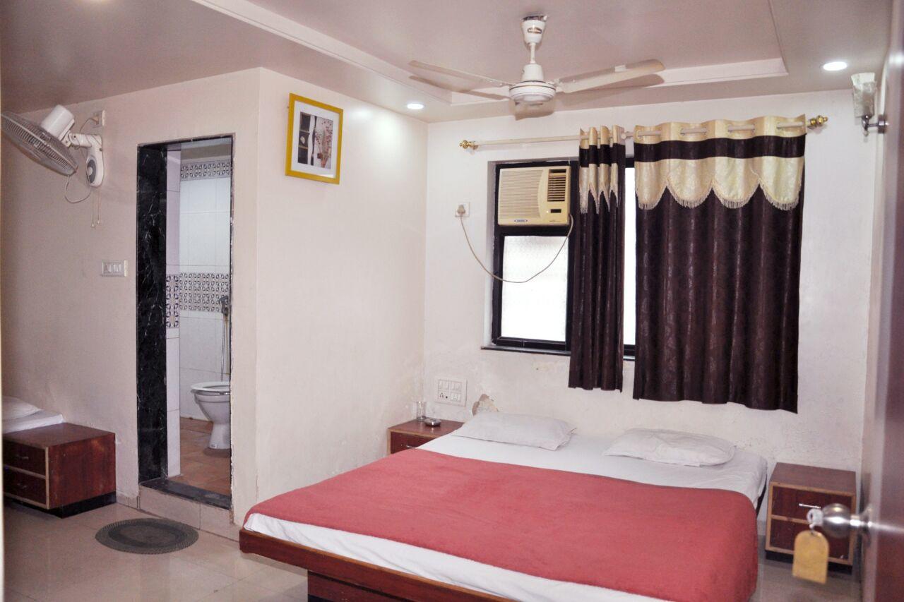 Hotel Sagar Lodging Aurangabad  Exterior foto